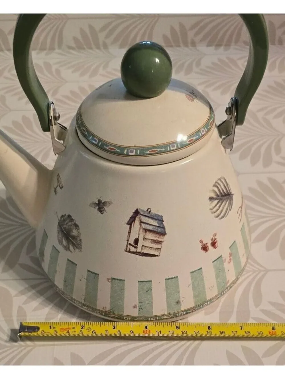 Pfaltzgraff Naturewood 10th Anniversary Teapot 1996-2006 Birdhouse Garden